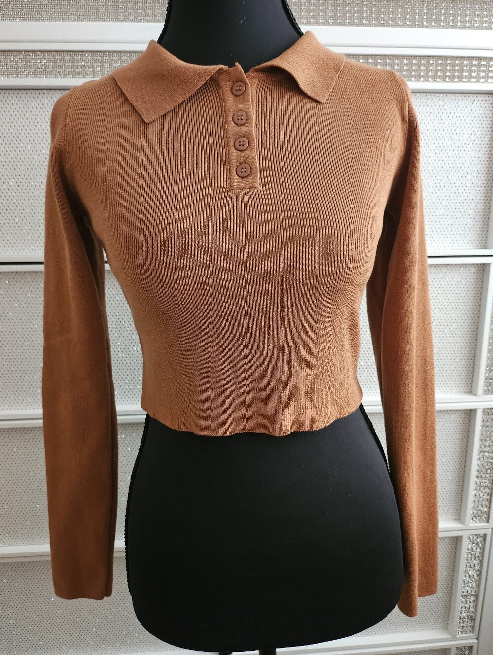 Daisy Cropped Long Sleeve Shirt